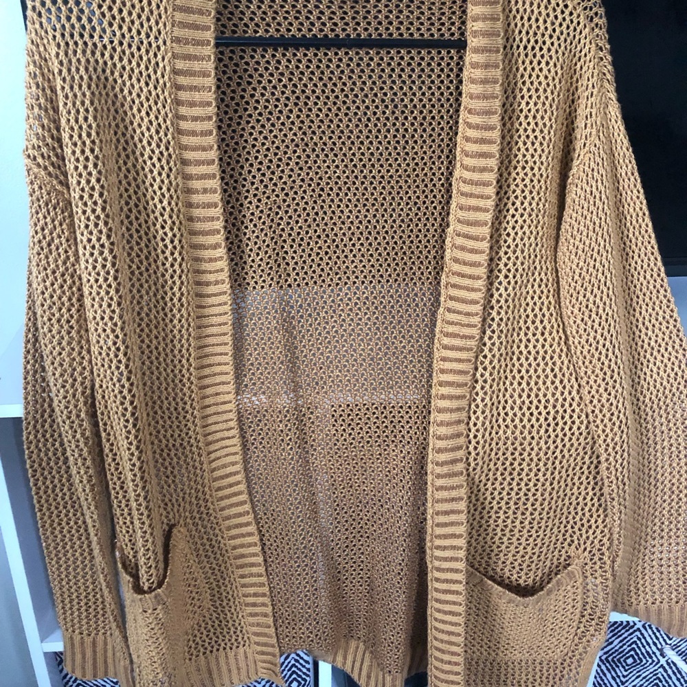 Cardigan sweater top